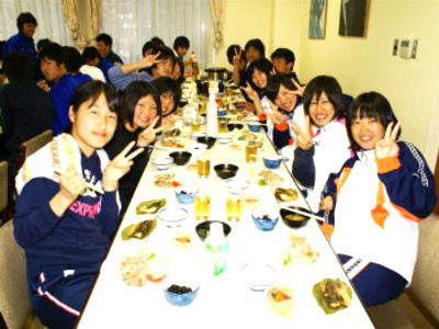 修学旅行は年間50校以上